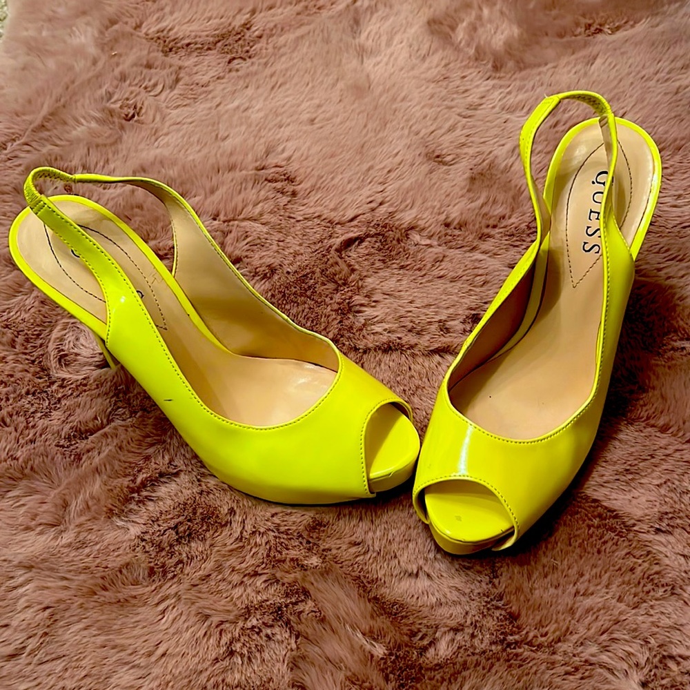 Guess high heel with platform sz.7